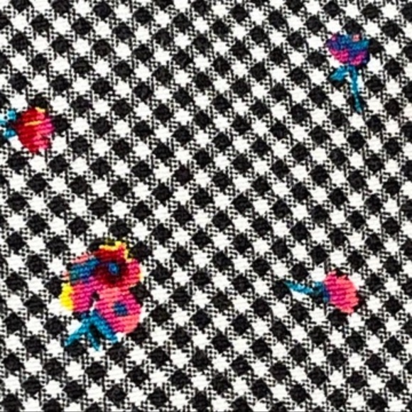 Worthington woman 14w black & white checkered pants with tiny flowers - Picture 5 of 16
